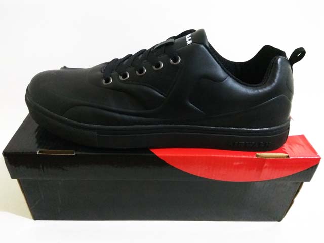  Sepatu  Airwalk  Koko AllBlack Gudang Sport  com