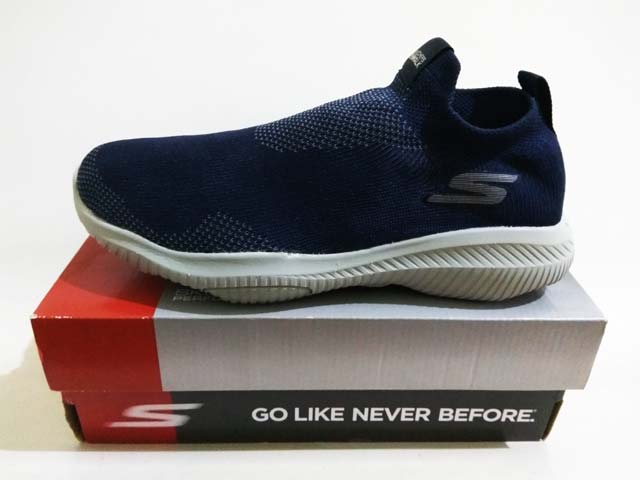 Skechers performance go 2024 walk revolution ultra jolt